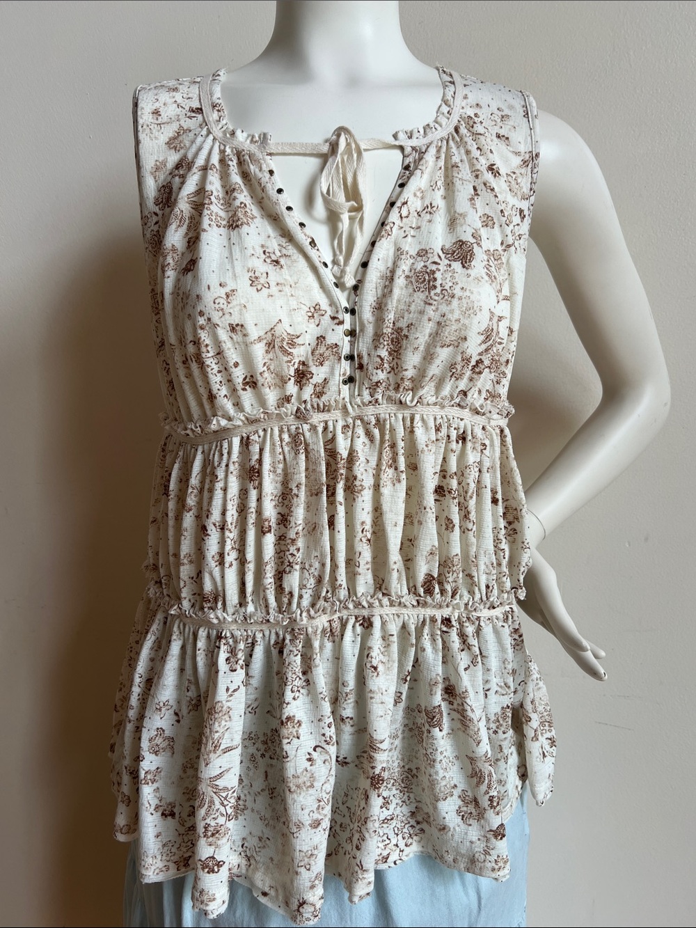 gimmicks by BKE Floral Sleeveless Peasant Top cottagecore cuteness